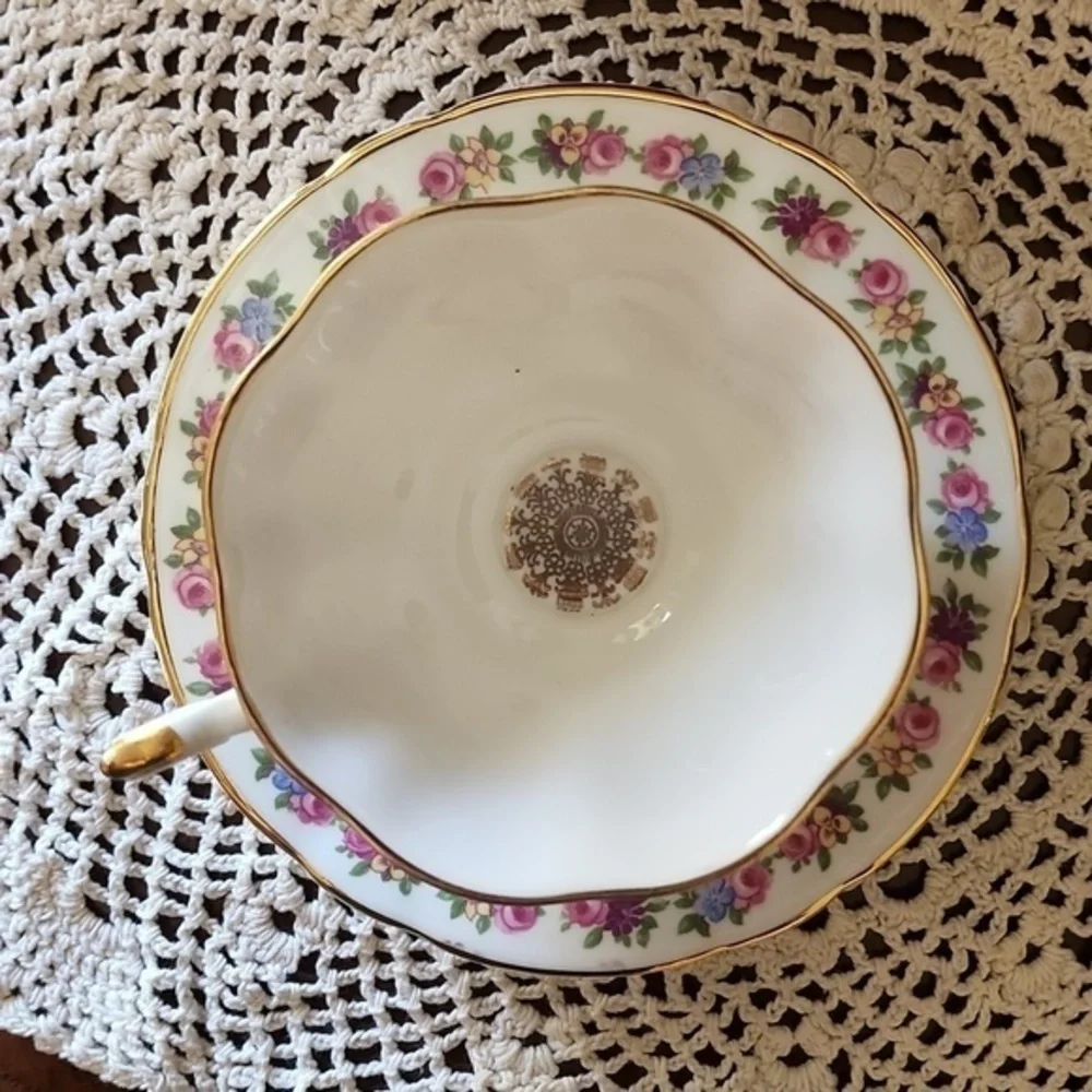 Royal imperial fine‎ bone china cup and saucer